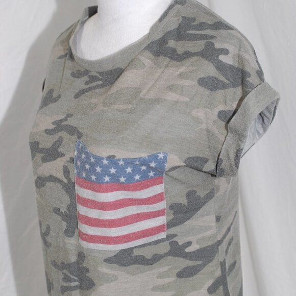 Oversized Distressed 12AM by Mon Ami USA Womens Camo Shirt Medium Green Flag - Picture 3 of 8